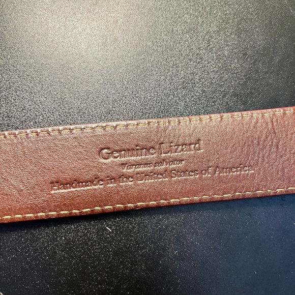 PATRICK GIBBONS  Genuine LIZZARD Handmade Leather Belt Black Red Sz 28 Brass - Picture 8 of 11